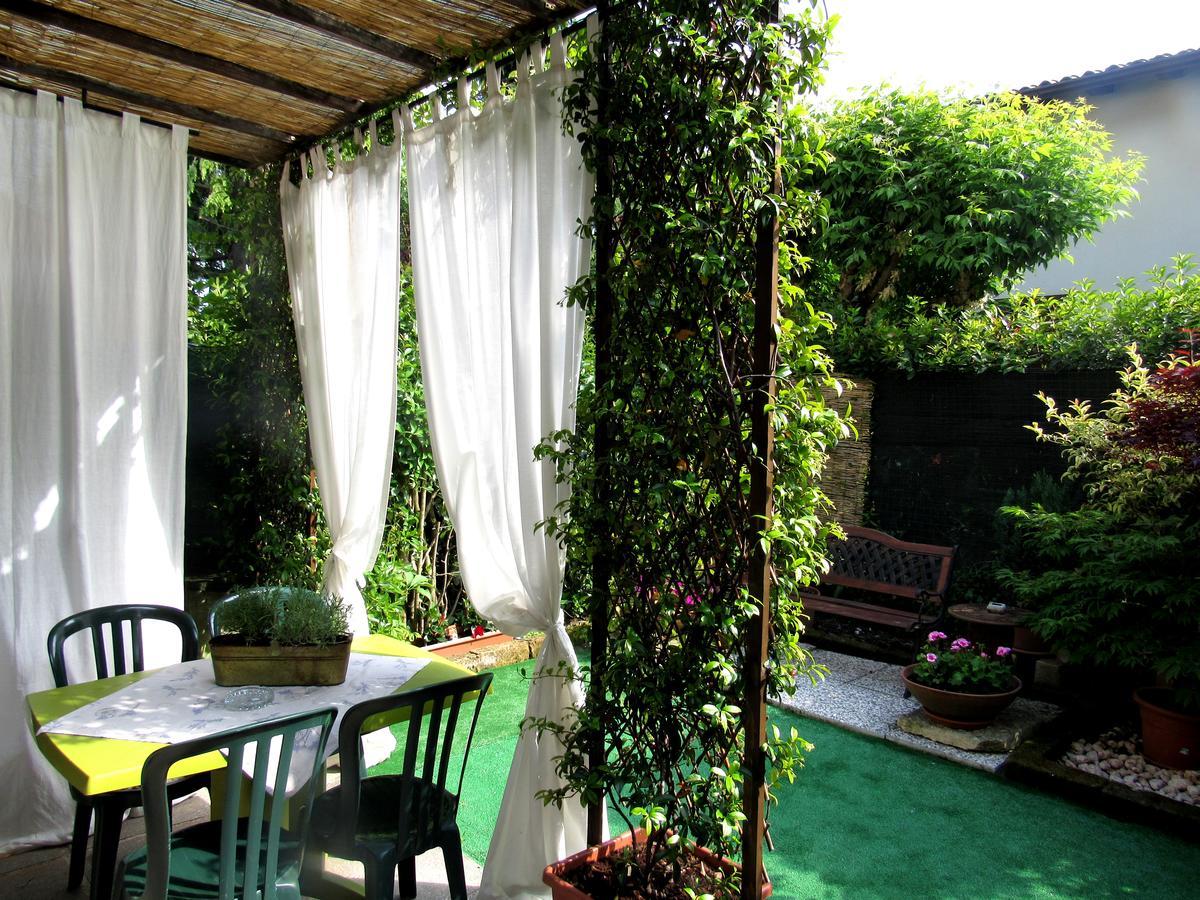 Garden Sweet House Desenzano Apartment Desenzano del Garda Exterior photo