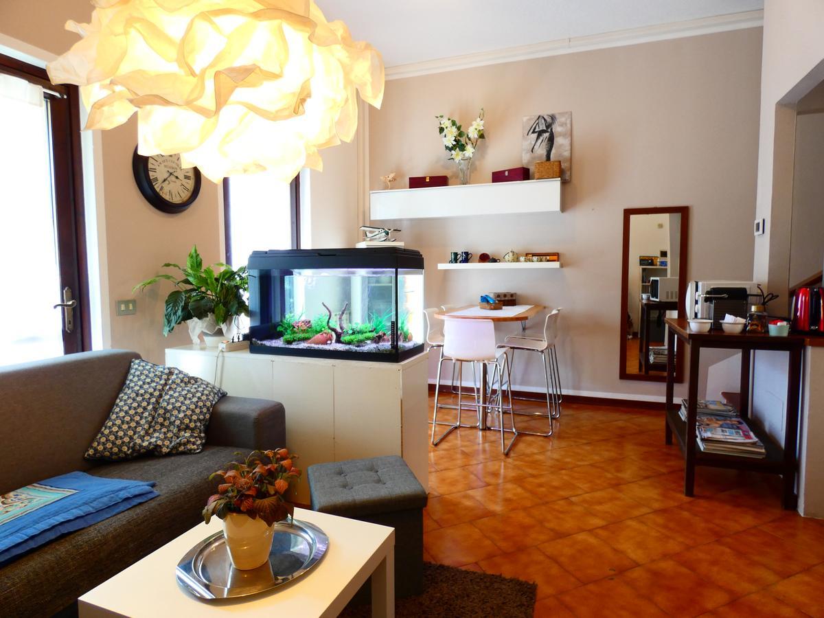 Garden Sweet House Desenzano Apartment Desenzano del Garda Exterior photo
